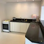 Apto Condomínio Varandas de Ubatuba - Vista Incrível